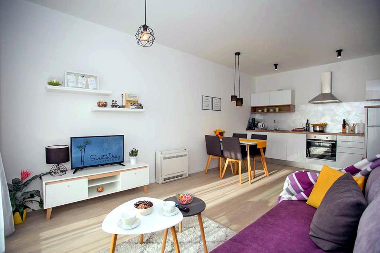 Apartment Sweet Daisy With Parking Zadar Dış mekan fotoğraf